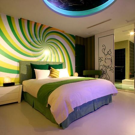 Melody Motel Keelung Luaran gambar