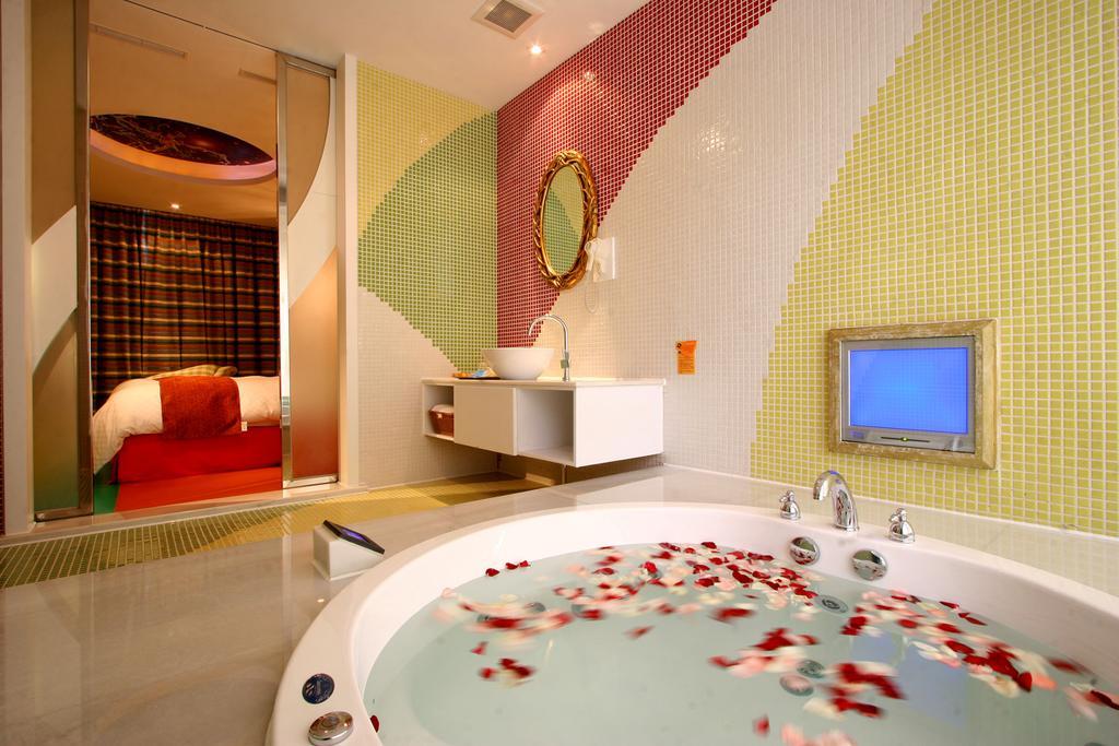 Melody Motel Keelung Luaran gambar
