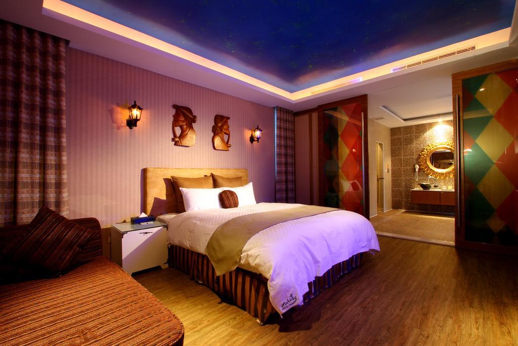 Melody Motel Keelung Luaran gambar